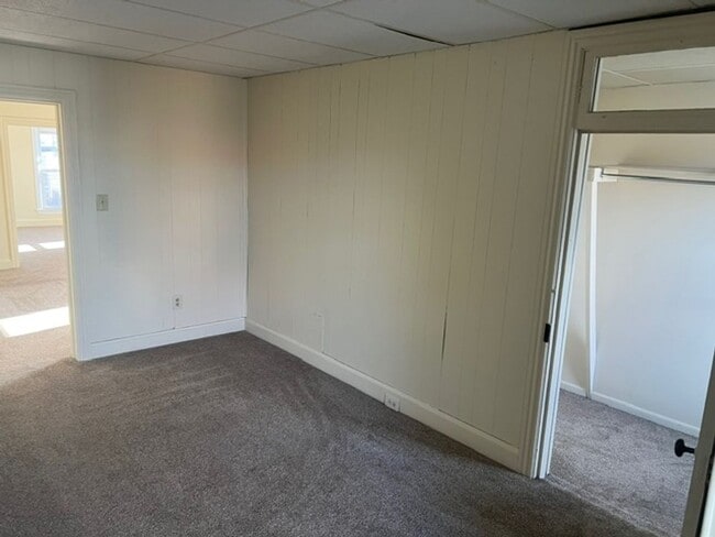 Building Photo - 127-129 N Catherine St