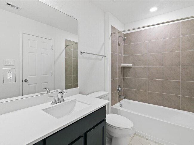 Building Photo - 8218 Leisure Pt Dr