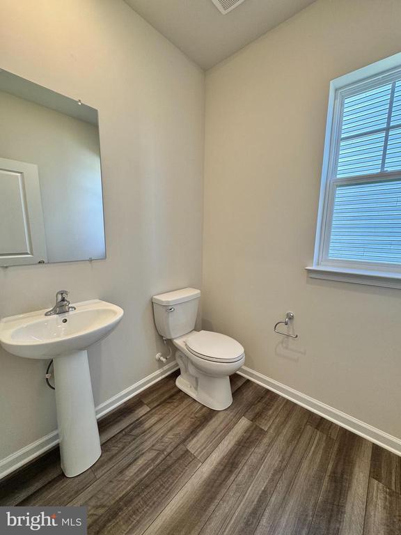 Building Photo - 19 Trout Lily Dr