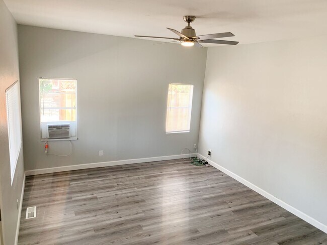 Building Photo - Beautifully Renovated Historical San Jose 3 Bedroom Home