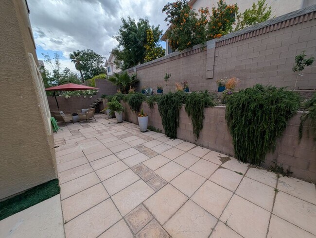 Building Photo - 3719 Gilmore Creek St