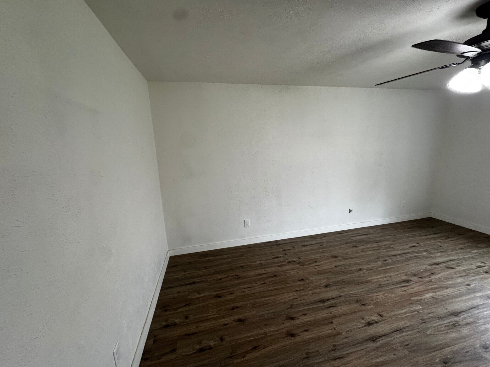 Building Photo - 7505 Whitewood Dr