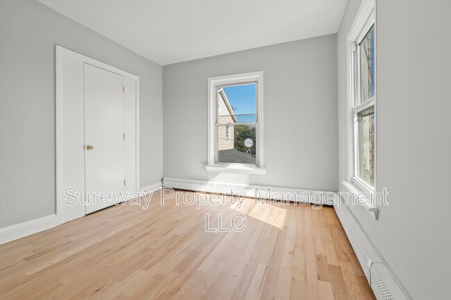 Building Photo - 93 N Broadway