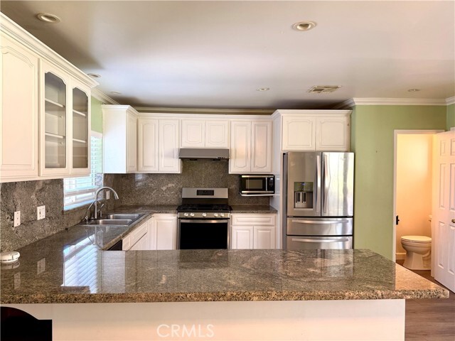 Building Photo - 1429 Underhill Terrace