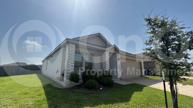 Building Photo - 331 Buckeye Ave