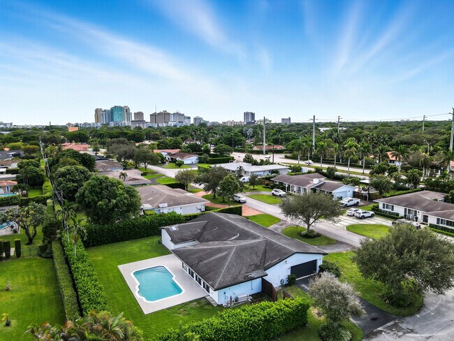 Building Photo - 8341 SW 87th Terrace