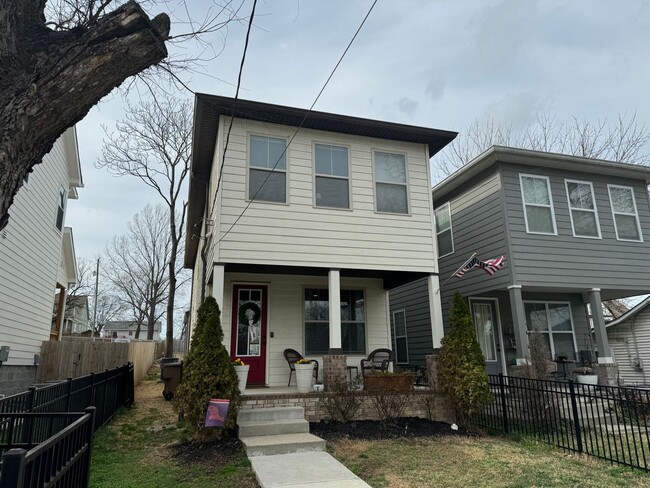 Building Photo - Great 3BR Home in Nashville