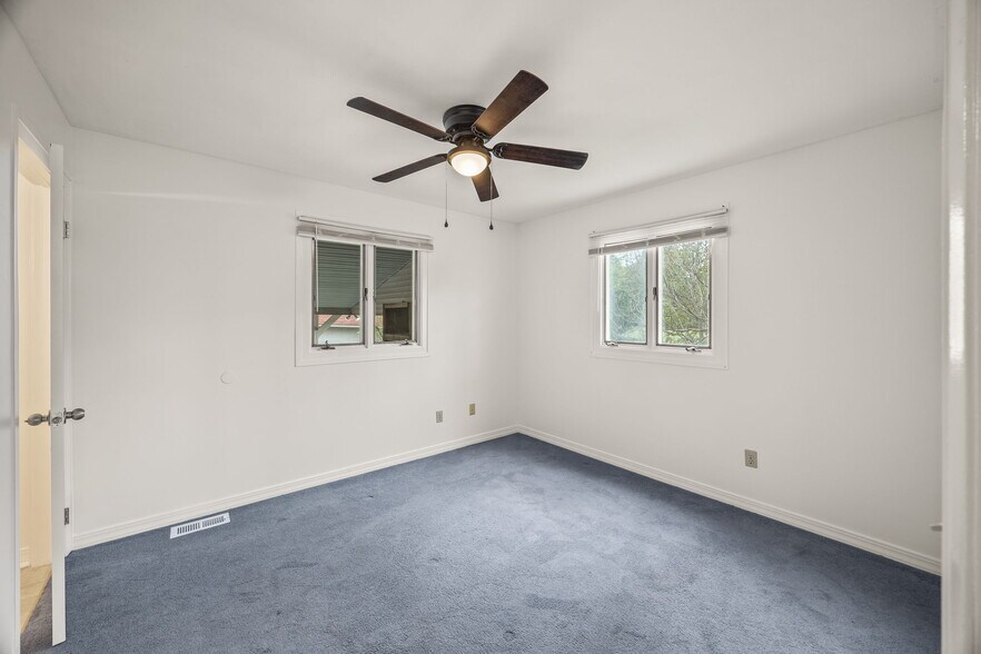 Building Photo - 258 Idlewild Dr