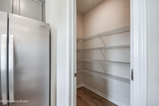 Building Photo - 16909 Aiken Rdg Cir