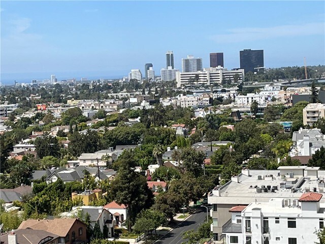Building Photo - 10660 Wilshire Blvd