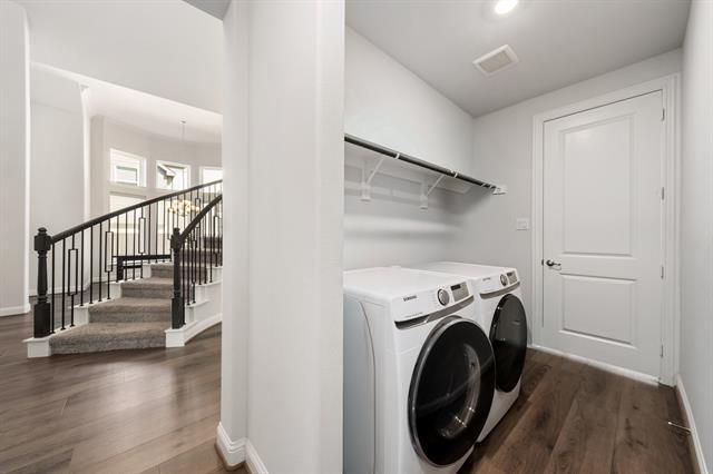 Building Photo - 4602 Lorion Dr