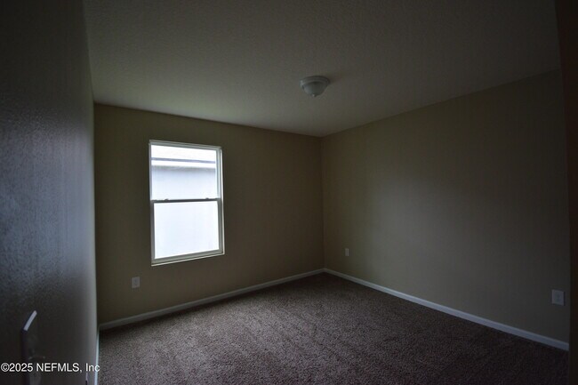 Building Photo - 3583 Sunfish Dr