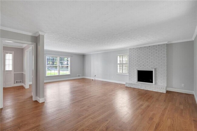 Building Photo - 5223 Davantry Dr