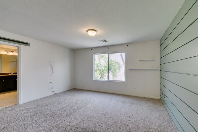 Building Photo - 4586 W Camero Ave