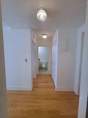 Building Photo - 300 Rector Pl