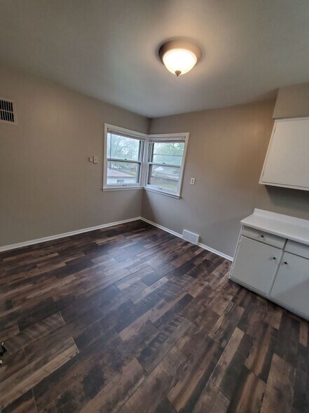Building Photo - 4953-4955 N 90th St.