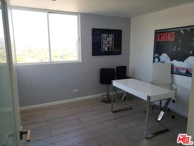 Building Photo - 10501 Wilshire Blvd