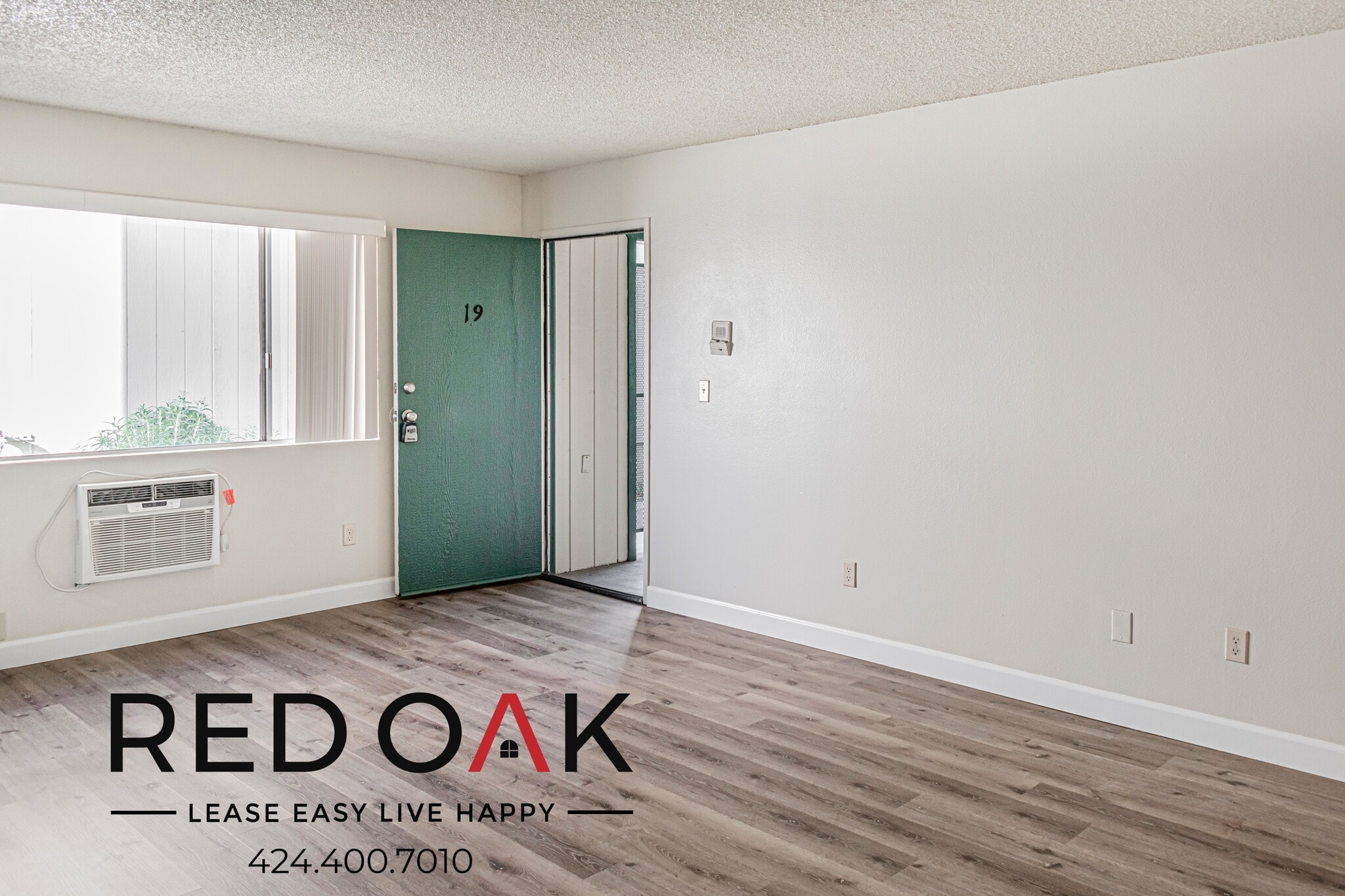 Building Photo - 12767 San Fernando Rd