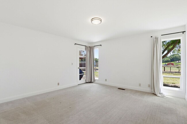 Building Photo - $5595 - Ranch-style home with acreage in West Gilroy's quiet countryside