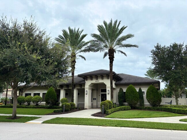 Building Photo - 7901 Clay Mica Ct