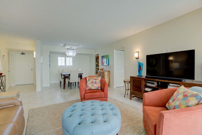 Building Photo - 400 Ocean Trail Way