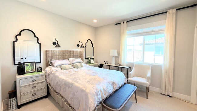 Building Photo - Luxury Builder Model Home - Resort Style Amenities In A Gated Community