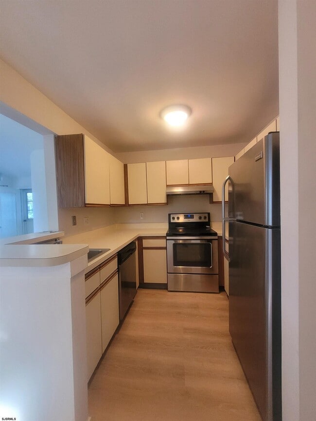 Building Photo - 137 Heather Croft