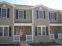 Building Photo - Townhouse located at The Pinnacle
