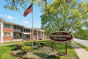 Building Photo - 810 Blooming Grove Turnpike