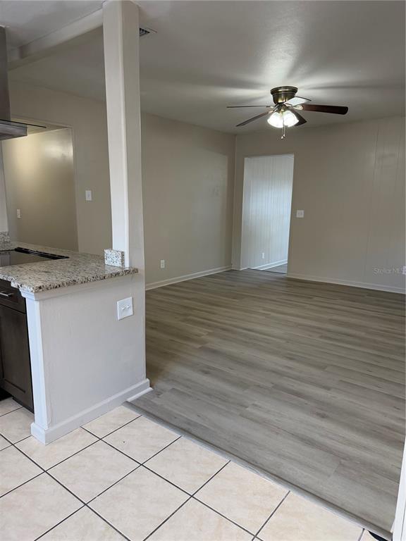 Building Photo - 3003 Venice Way
