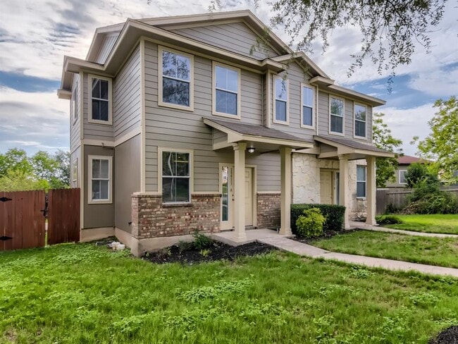 Building Photo - 13913 Harris Ridge Blvd