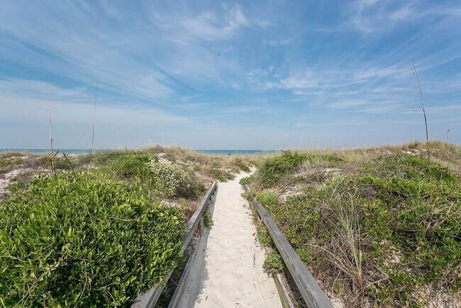 Building Photo - 120 Ocean Hibiscus Dr