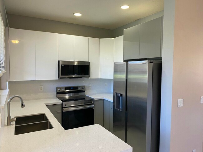 Building Photo - 4366 Berkshire Wharf Dr