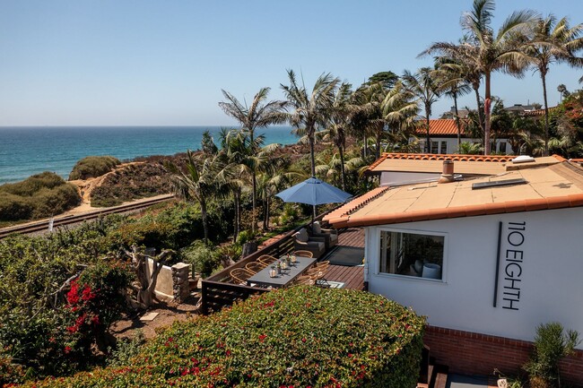 Building Photo - Historic Olde Del Mar Hacienda | Bluff-Fro...