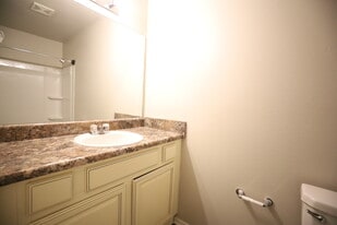 Building Photo - 3730 Churchill Dr