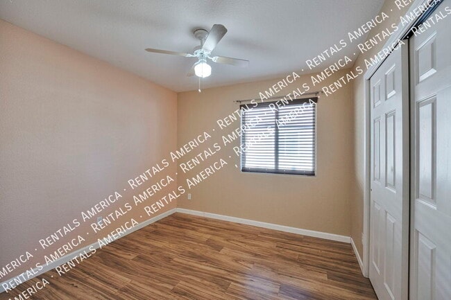 Building Photo - 10186 E Desert Paradise Pl