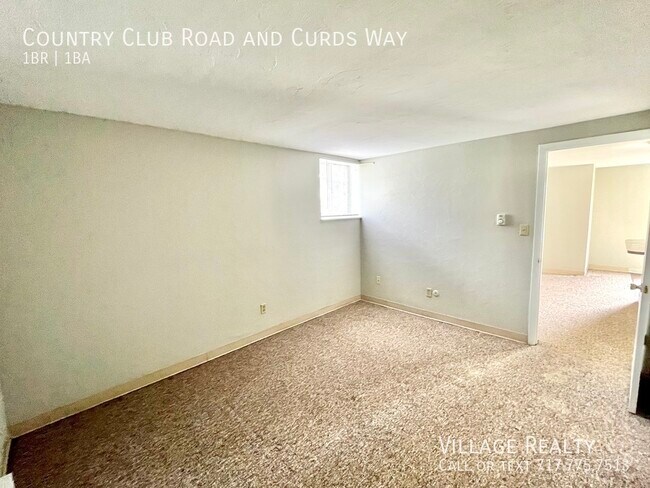 Building Photo - 613 Country Club Rd