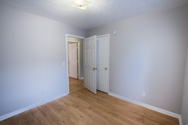 Building Photo - 4054 Margo Cir
