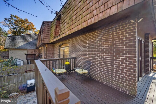 Building Photo - 10959 Deborah Dr