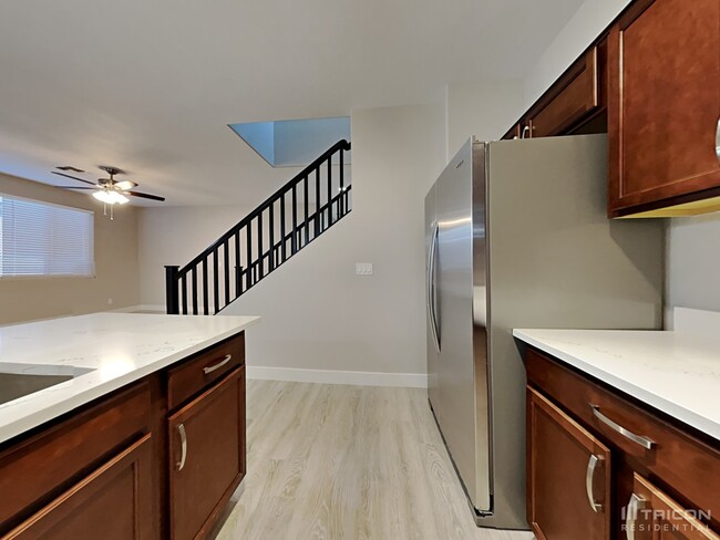 Building Photo - 1169 N 163rd Dr