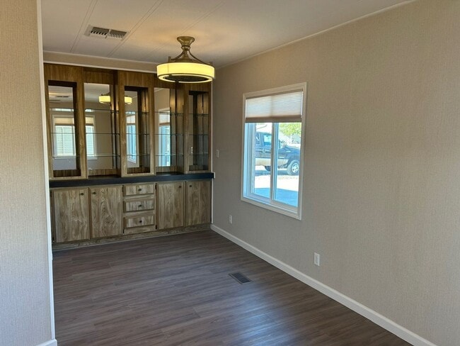 Building Photo - Long Term 2 bedroom in Sun Lakes