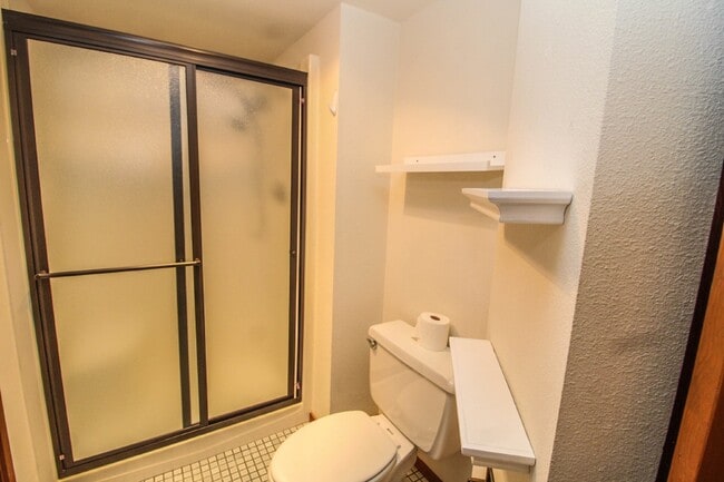 Building Photo - Spacious 4-Bedroom Home with Stunning Lake...