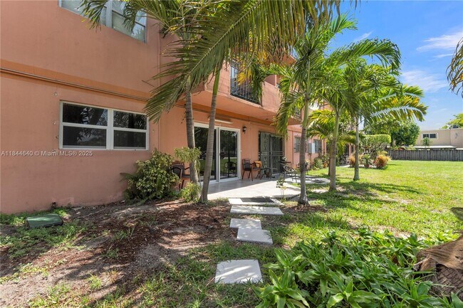 Building Photo - 17101 NW 57th Ave