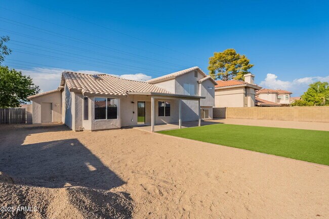 Building Photo - 3535 E Covina St