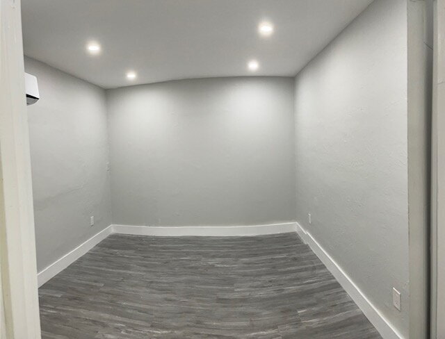 Building Photo - Charming 1-Bedroom in North Miami Beach