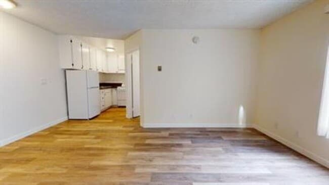 Building Photo - 12500 Culver Blvd