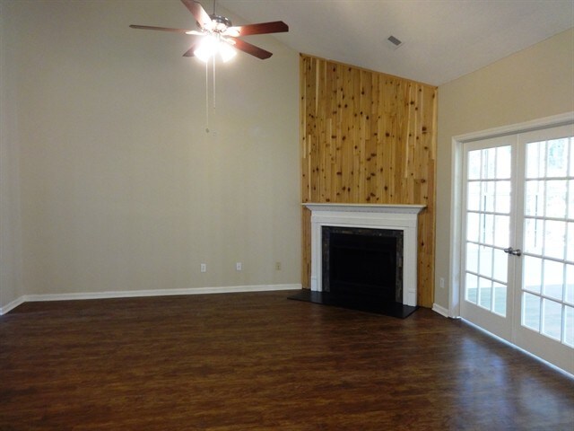 Building Photo - 5432 Altamaha Dr