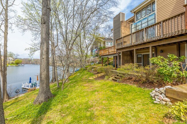 Building Photo - COMING SOON -11030 Thrush Ridge Rd - Liste...