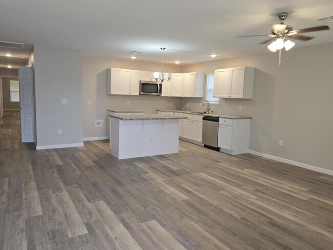 Building Photo - 4111 W 57th St