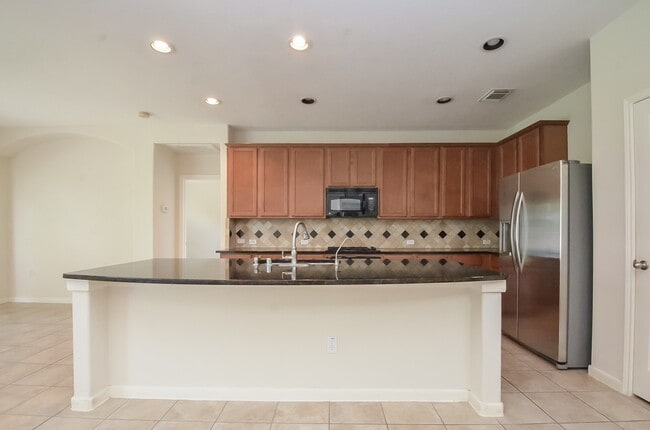 Building Photo - 5218 Lacey Oak Meadow Dr